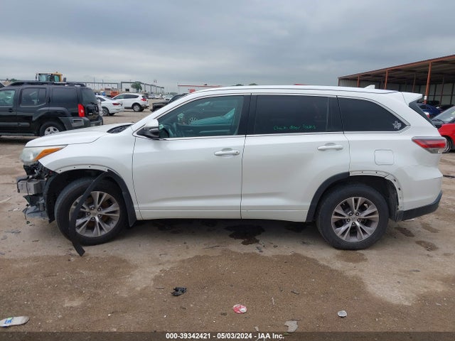 Toyota Highlander Xle V6 2015 5TDKKRFH4FS074239 Image 14