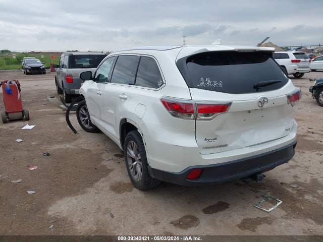 Toyota Highlander Xle V6 2015 5TDKKRFH4FS074239 Image 3
