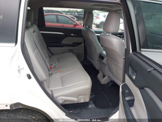 Toyota Highlander Xle V6 2015 5TDKKRFH4FS074239 Image 8