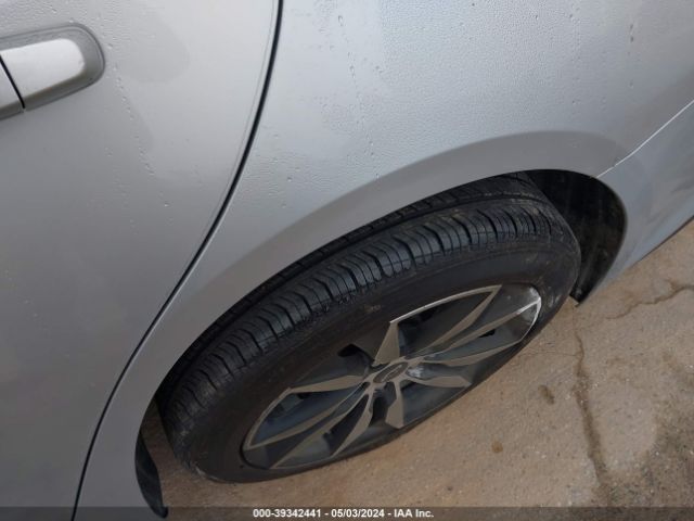1G1ZG5ST1MF016047 Chevrolet Malibu Fwd Rs
