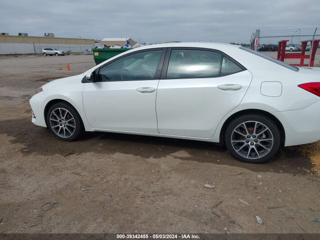Toyota Corolla Se Special Edition 2017 5YFBURHE2HP607956 Image 14