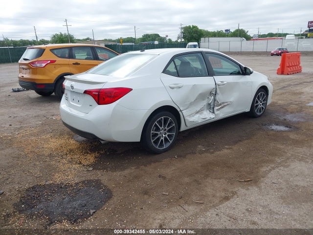 Toyota Corolla Se Special Edition 2017 5YFBURHE2HP607956 Image 4