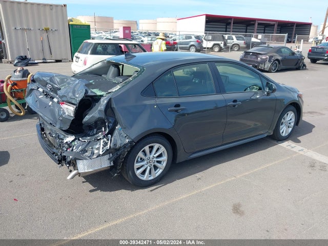 Toyota COROLLA LE 2024 JTDB4MEE4R3025178 Image 4