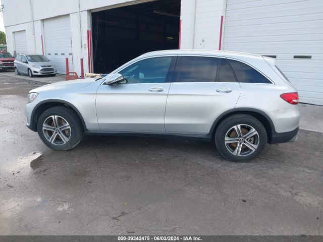 WDC0G4KB0JV072090 Mercedes-Benz Glc 300 4matic