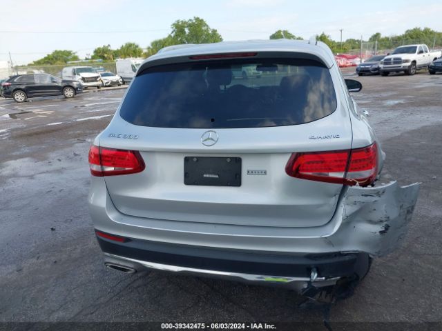 WDC0G4KB0JV072090 Mercedes-Benz Glc 300 4matic