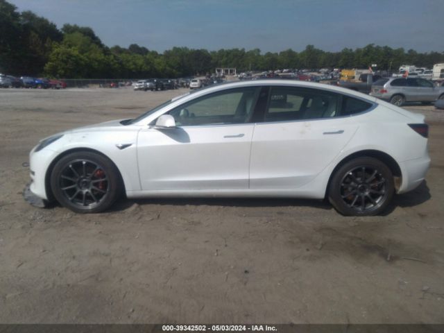 5YJ3E1EB3KF421973 Tesla Model 3 Long Range/performance