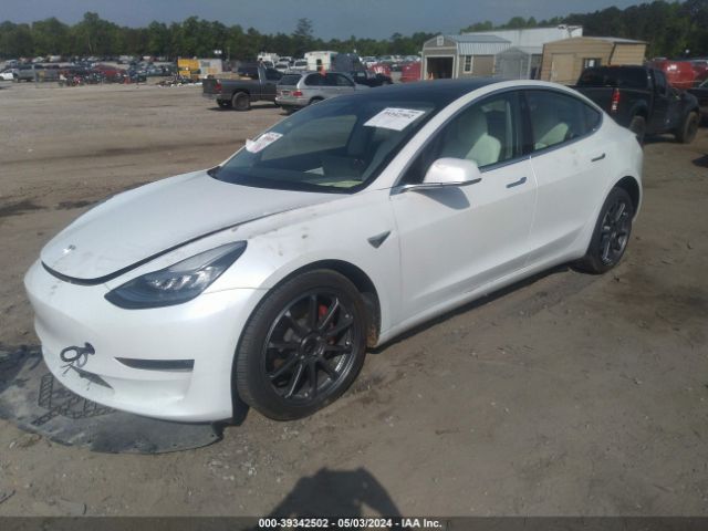 5YJ3E1EB3KF421973 Tesla Model 3 Long Range/performance
