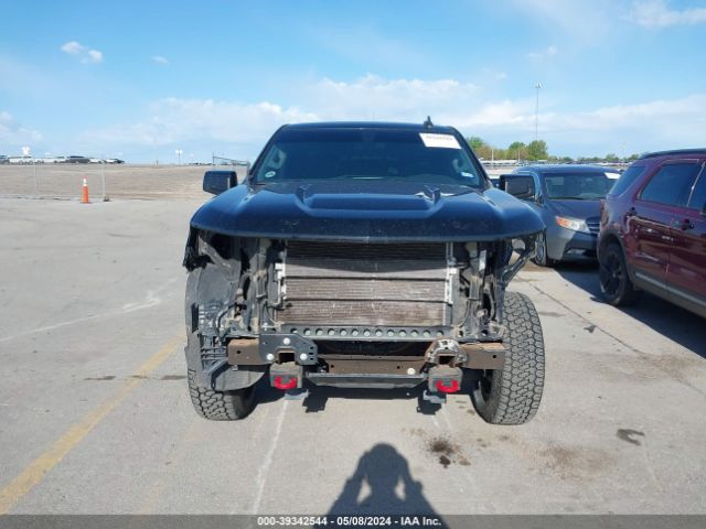 3GCPYFED1LG237828 Chevrolet Silverado 1500 4wd  Short Bed Lt Trail Boss