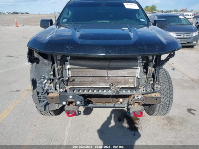 3GCPYFED1LG237828 Chevrolet Silverado 1500 4wd  Short Bed Lt Trail Boss