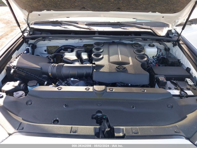 Toyota 4runner Limited 2023 JTEKU5JR0P6206350 Image 10
