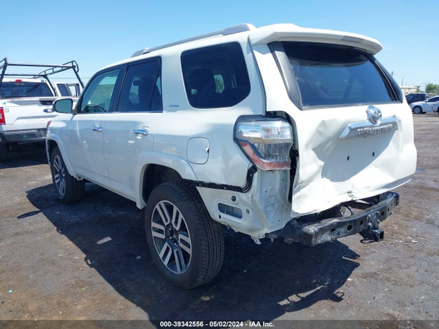 Toyota 4runner Limited 2023 JTEKU5JR0P6206350 Image 3