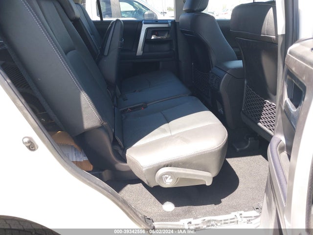 Toyota 4runner Limited 2023 JTEKU5JR0P6206350 Image 8