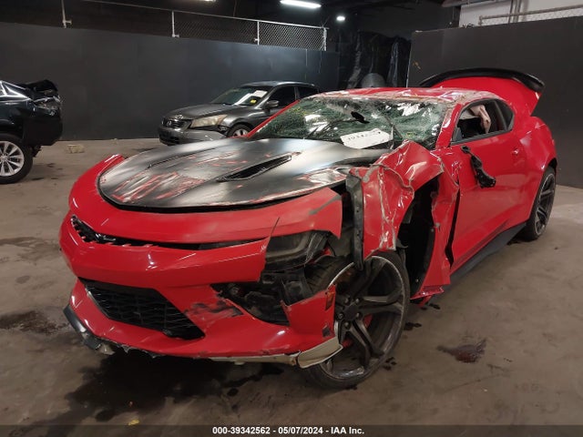 Chevrolet Camaro 1ss 2018 1G1FE1R7XJ0171317 Image 2