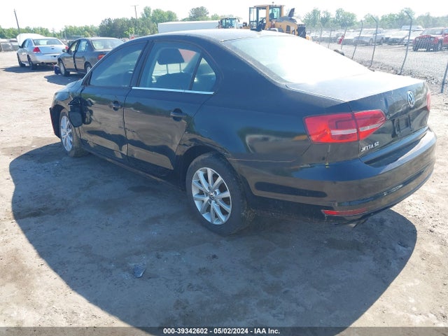 3VWD17AJ2FM323368 Volkswagen Jetta 1.8t Se