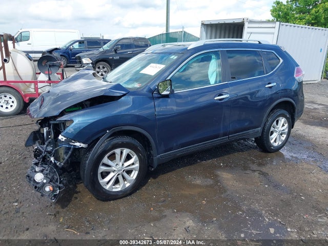 Nissan ROGUE SV 2015 5N1AT2MV1FC894218 Image 2