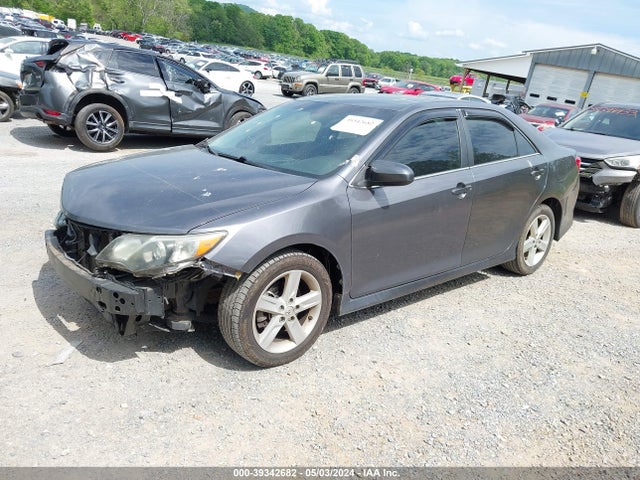 Toyota CAMRY SE 2014 4T1BF1FK6EU838471 Image 2