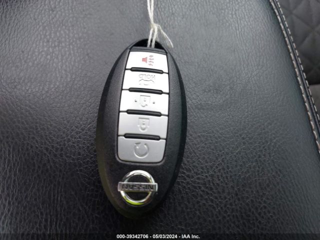 1N4AA6AP6JC399292 Nissan Maxima 3.5 Platinum