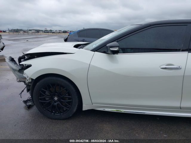 1N4AA6AP6JC399292 Nissan Maxima 3.5 Platinum