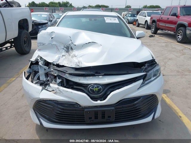 Toyota CAMRY LE 2018 4T1B11HK7JU577258 Image 12