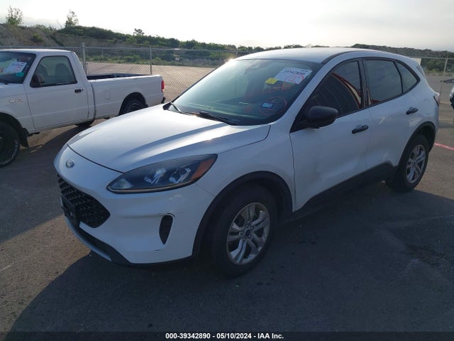 Ford ESCAPE S 2020 1FMCU0F63LUA31197 Image 2