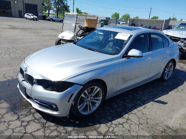 BMW 330I 2017 WBA8B9G58HNU49134 Image 2
