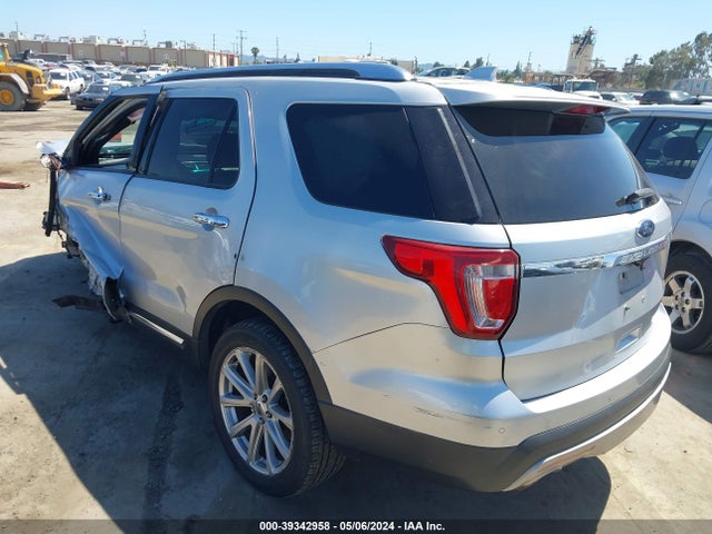 Ford Explorer Limited 2016 1FM5K7F85GGC06563 Image 3