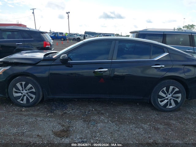 Nissan Altima 2.5 S 2019 1N4BL4BV8KC143124 Image 14