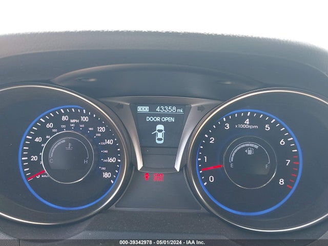 Hyundai Genesis 3.8 Ultimate 2015 KMHHU6KJ2FU127314 Image 7