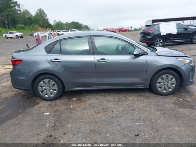 3KPA24AB5KE198218 KIA RIO S