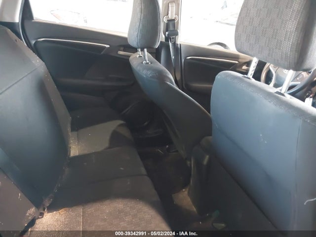 Honda FIT LX 2015 3HGGK5H53FM770836 Image 8