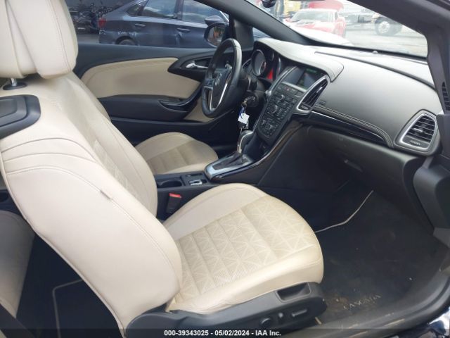 W04WH3N51JG005221 Buick Cascada Premium
