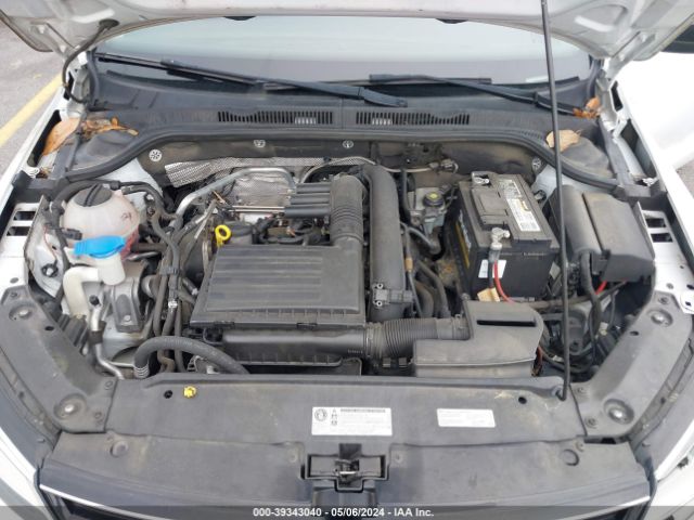 3VW267AJ7GM289311 Volkswagen Jetta 1.4t S