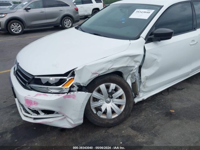 3VW267AJ7GM289311 Volkswagen Jetta 1.4t S
