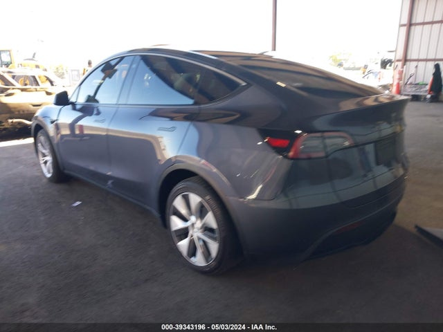7SAYGAEE5PF742031 Tesla Model Y Awd/long Range Dual Motor All-wheel Drive