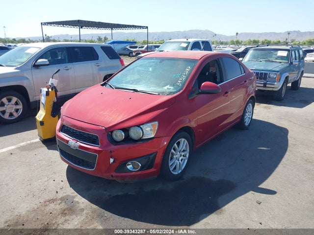 Chevrolet Sonic Lt Auto 2014 1G1JC5SH7E4165130 Image 2