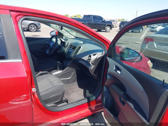 Chevrolet Sonic Lt Auto 2014 1G1JC5SH7E4165130 Image 5