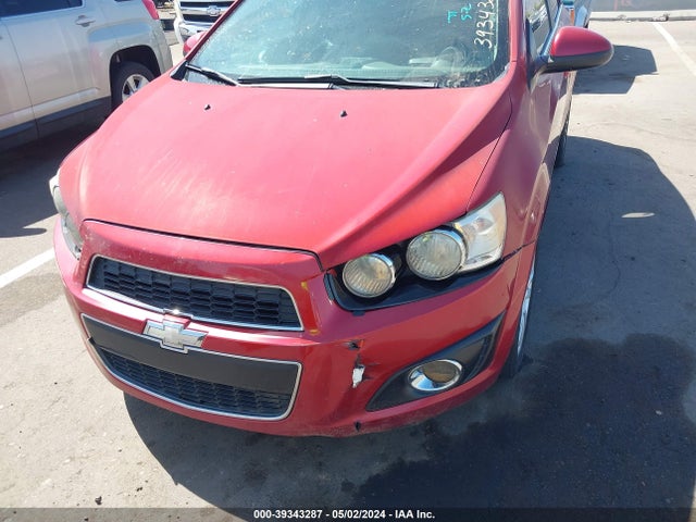 Chevrolet Sonic Lt Auto 2014 1G1JC5SH7E4165130 Image 6