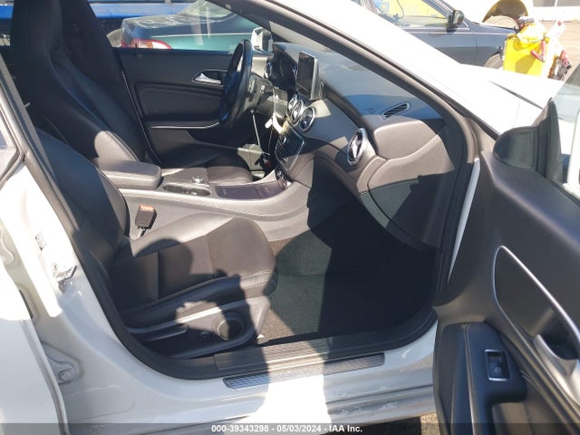 Mercedes-Benz CLA 250 2015 WDDSJ4EBXFN273603 Image 5