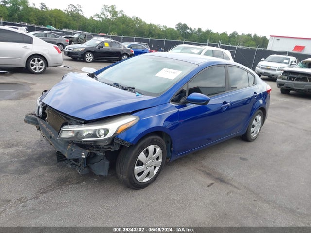 KIA FORTE LX 2017 3KPFL4A77HE011925 Image 2