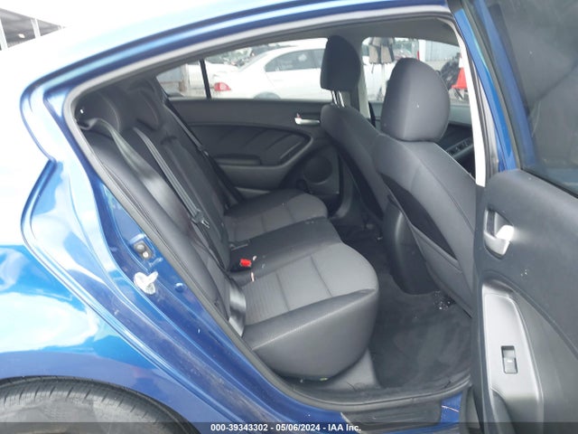 KIA FORTE LX 2017 3KPFL4A77HE011925 Image 8