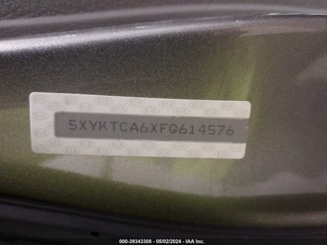 5XYKTCA6XFG614576 KIA SORENTO LX