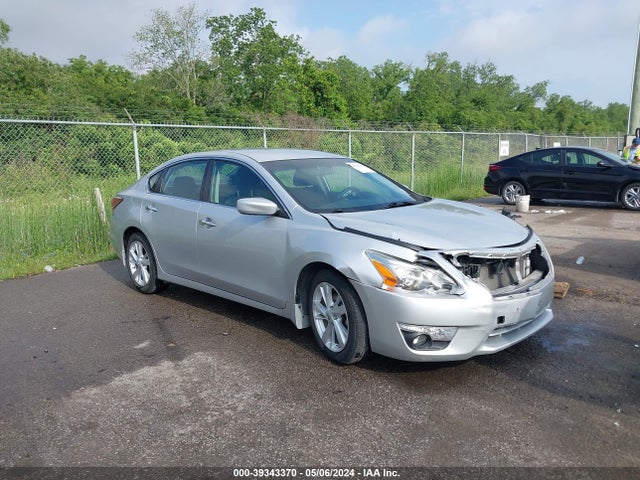 Nissan Altima 2.5 Sv 2015 1N4AL3AP0FC182952 главное изображение