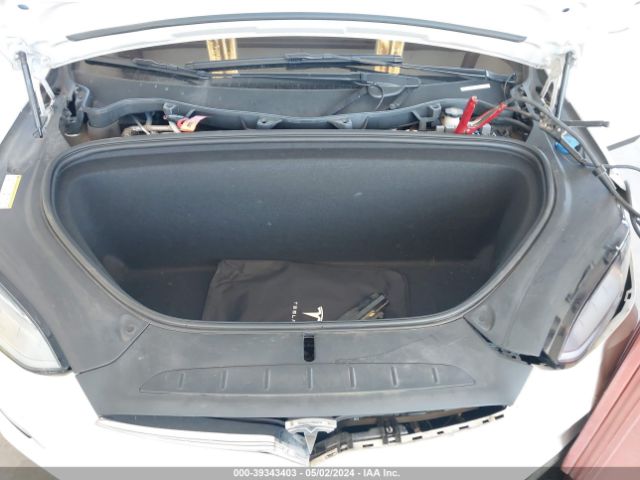 5YJXCBE25HF045685 Tesla Model X 100d/75d/90d