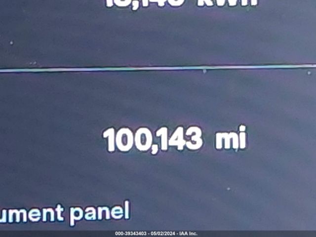 5YJXCBE25HF045685 Tesla Model X 100d/75d/90d