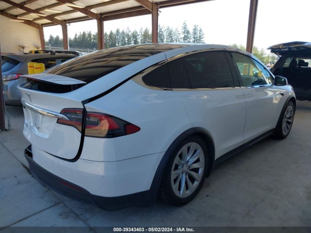 5YJXCBE25HF045685 Tesla Model X 100d/75d/90d