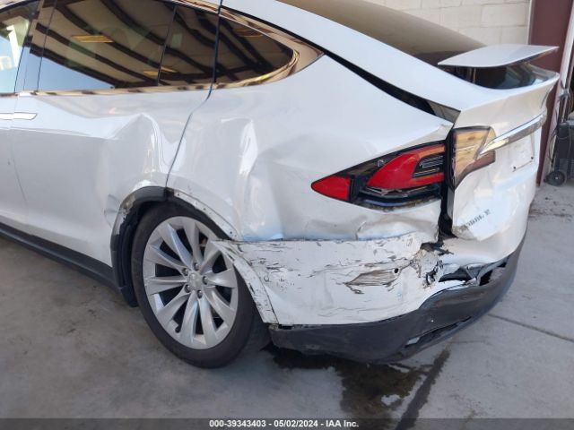 5YJXCBE25HF045685 Tesla Model X 100d/75d/90d