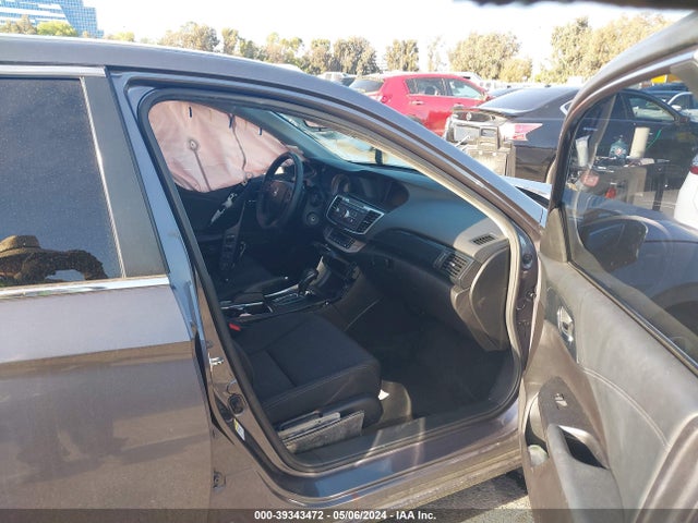 Honda Accord Sport 2015 1HGCR2F55FA202970 Image 5