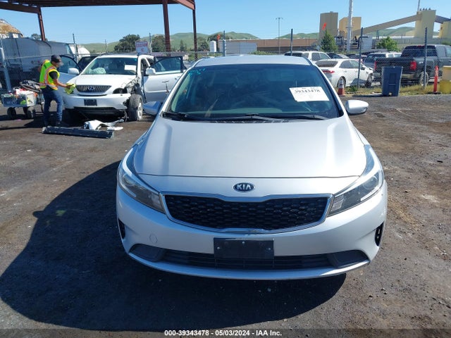 KIA FORTE LX 2017 3KPFL4A71HE003089 Image 12