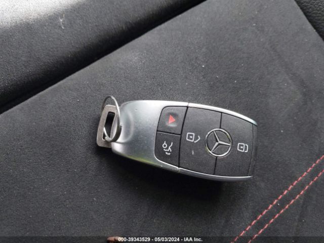 W1K3G4FB3LJ217636 Mercedes-Benz A 220 4matic