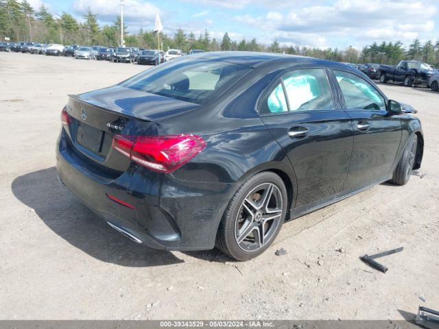 W1K3G4FB3LJ217636 Mercedes-Benz A 220 4matic